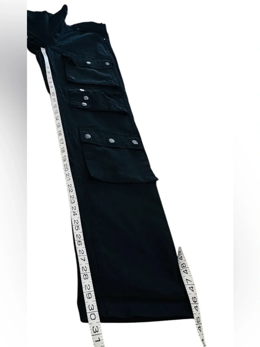 Forever 21 Black Cargo Pants with Snap Pocket Details Men’s Sz. 34
